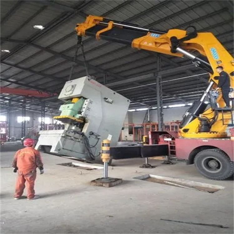 虎门镇80吨折臂吊车出租附近电话