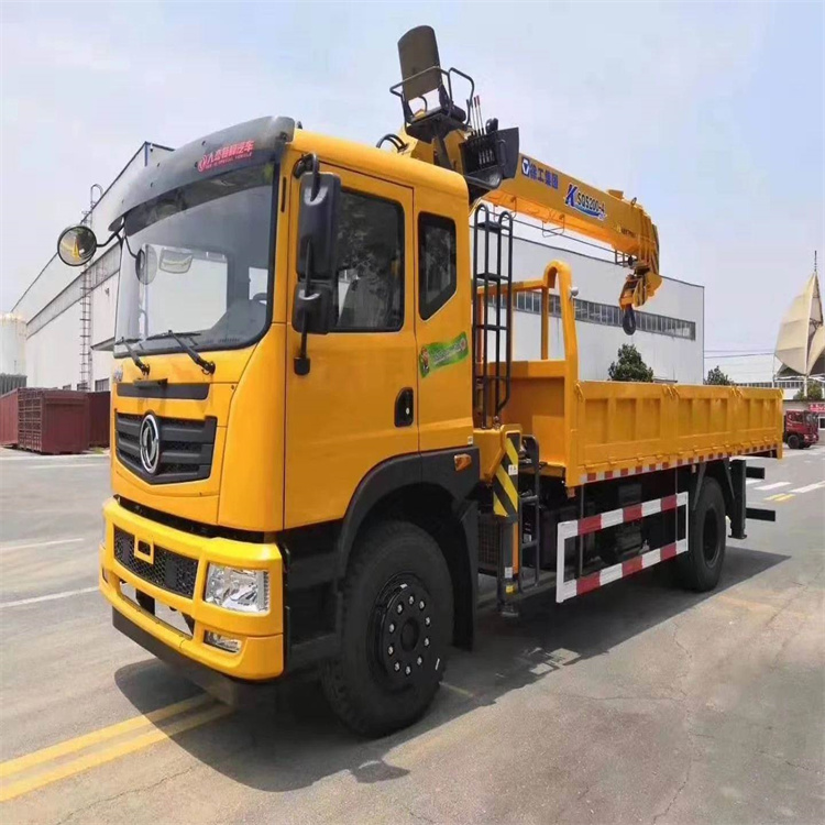 虎门镇附近找一辆随车吊出租