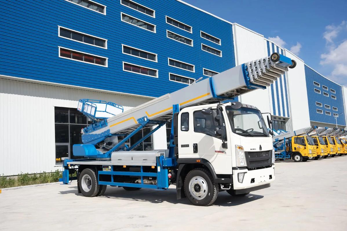 虎门镇出租云梯车高空作业车 建筑垃圾搬运